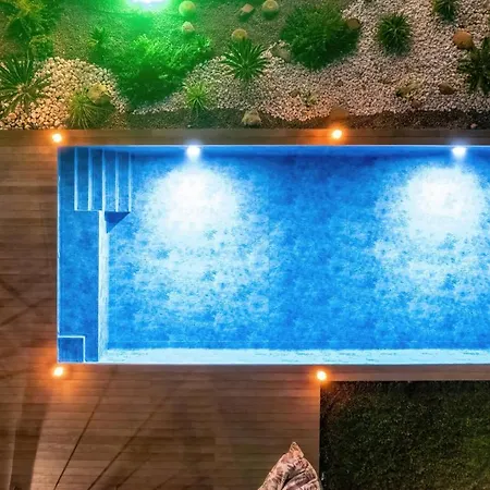 Vila Renajolo 10 Pers Piscine Chauffee 2 Min En Voiture